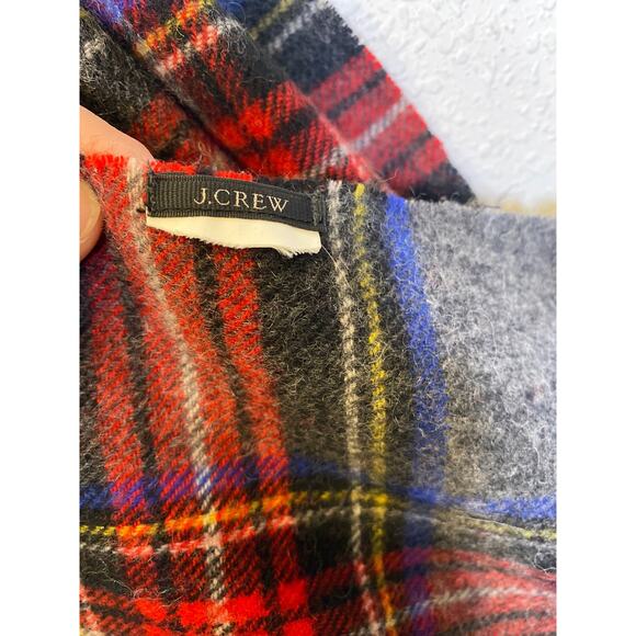 J. Crew Tartan Plaid Pom Pom Trim Holiday Scarf Gray Red Blue EUC OS Winter - Picture 3 of 7